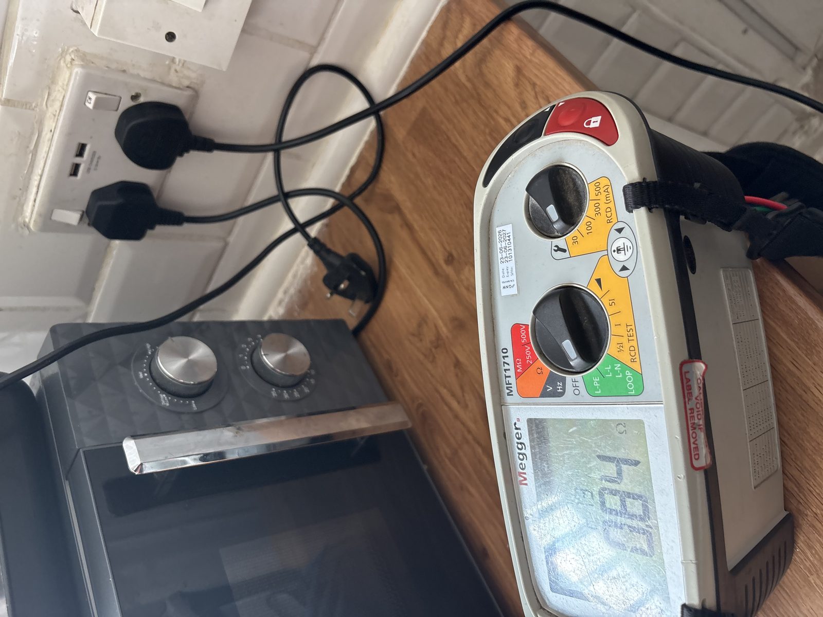 Insulation resistance testing during an electrical inspection
